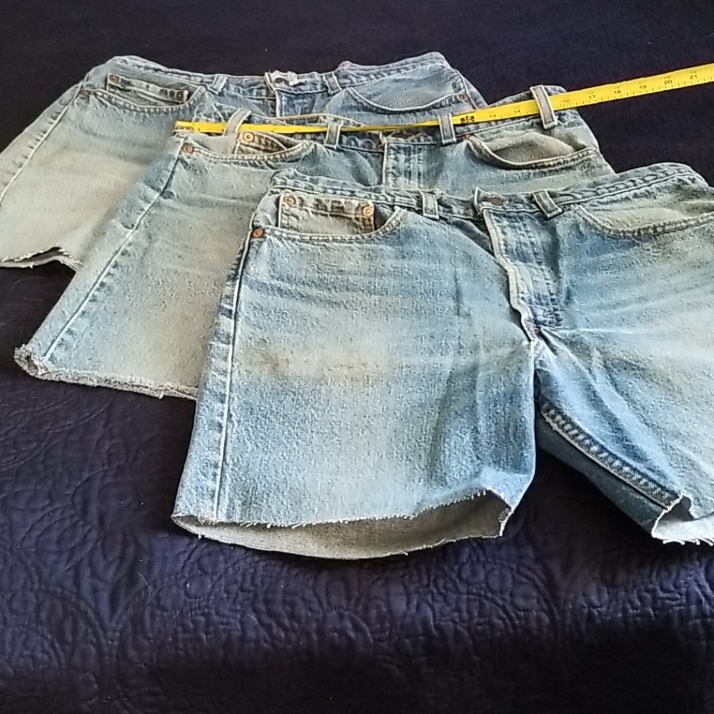 3 pair mens Levi 34 inch waist, cut offs $15.00